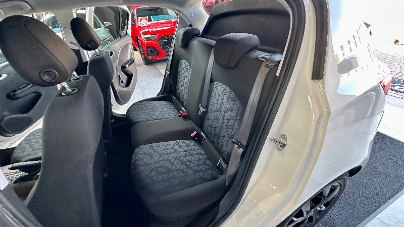OPEL Corsa 5ª serie Corsa 1.4 90CV GPL Tech 5 porte 120 Anniversary